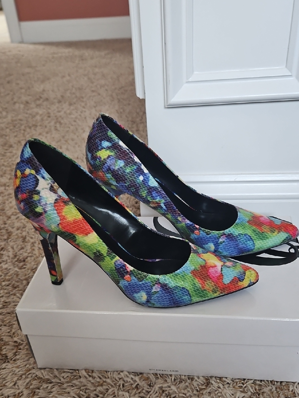 Nine West Multicolor Floral Pointed-Toe Heels - Like New
